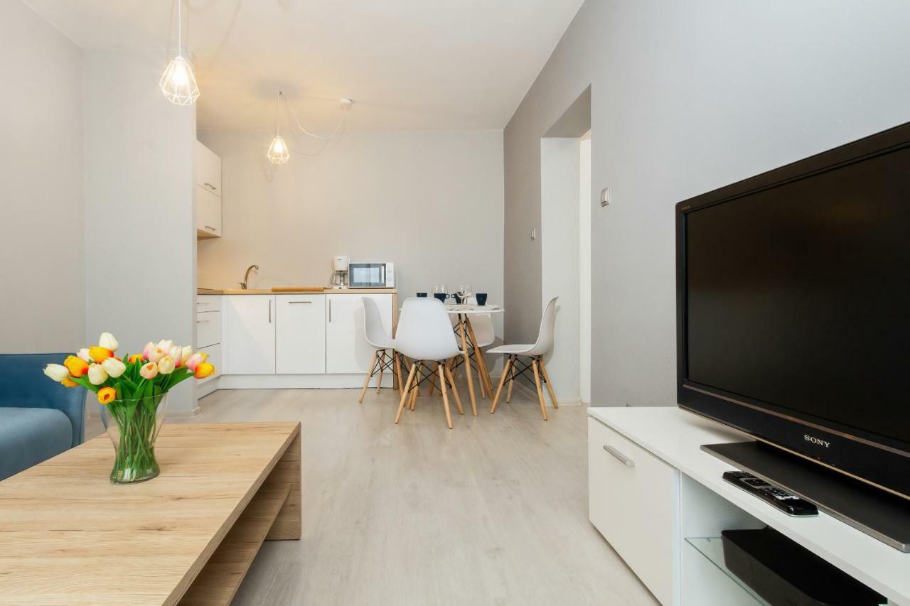 Apartament Swietojanska Przy Nabrzezu By Noclegi Renters Gdynia Kültér fotó